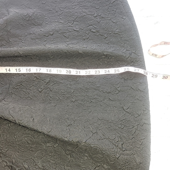 GIANNI Bini NWT Cassie Textured Square Neck Sleeveless Cut Out Dress Size 12 - Picture 9 of 11